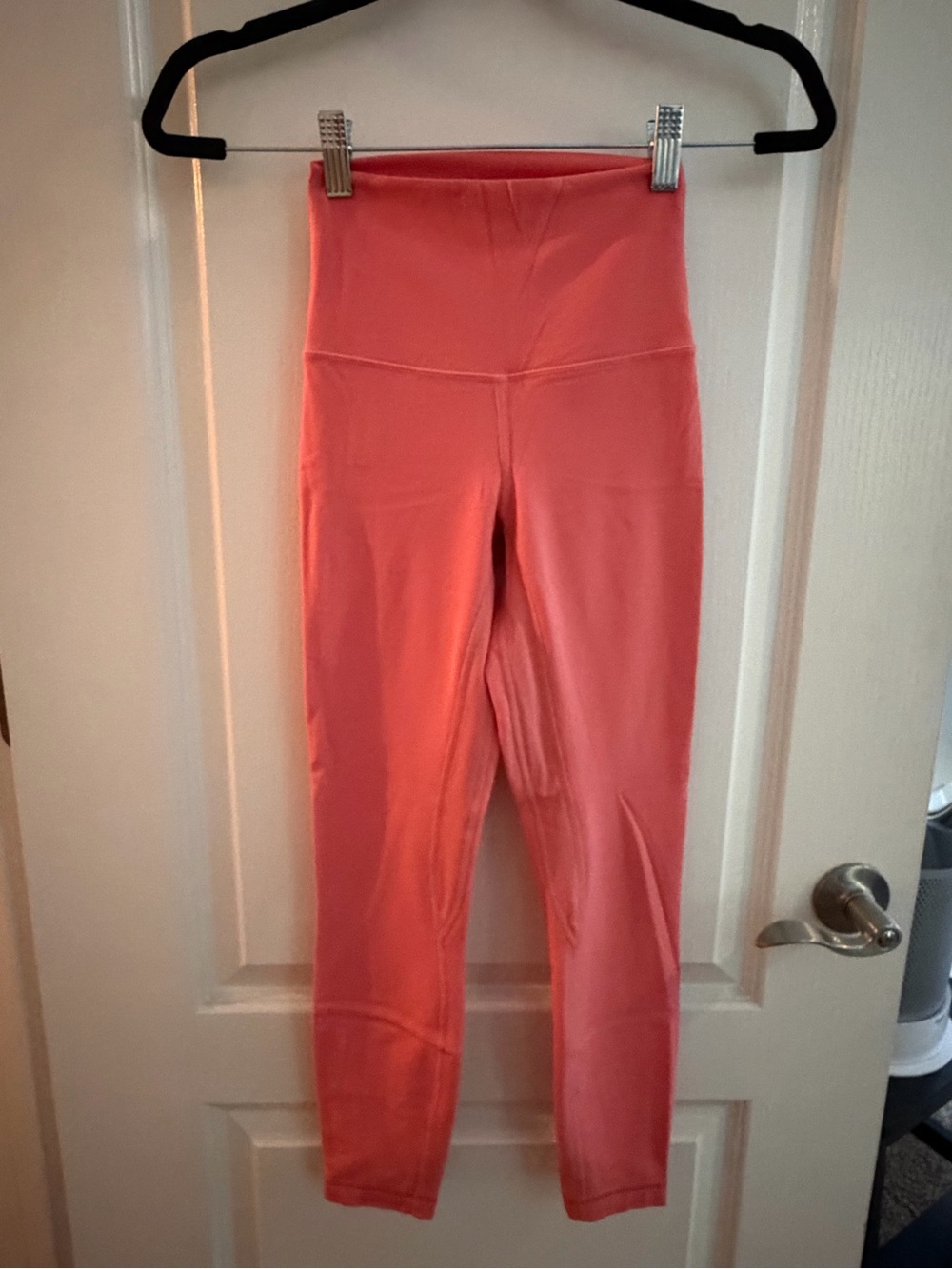 Lululemon Coral Leggings